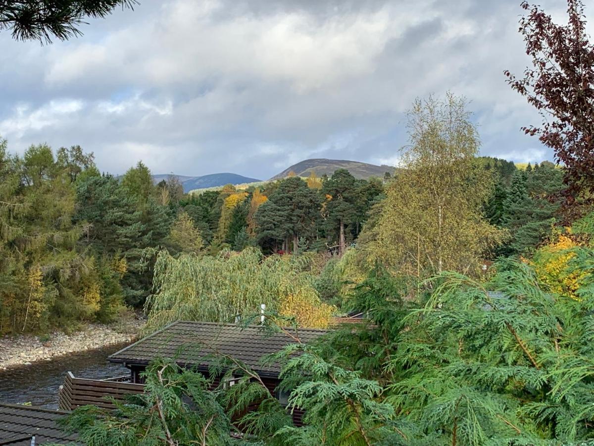 Blair Atholl River Tilt Park Treetops Exterior foto